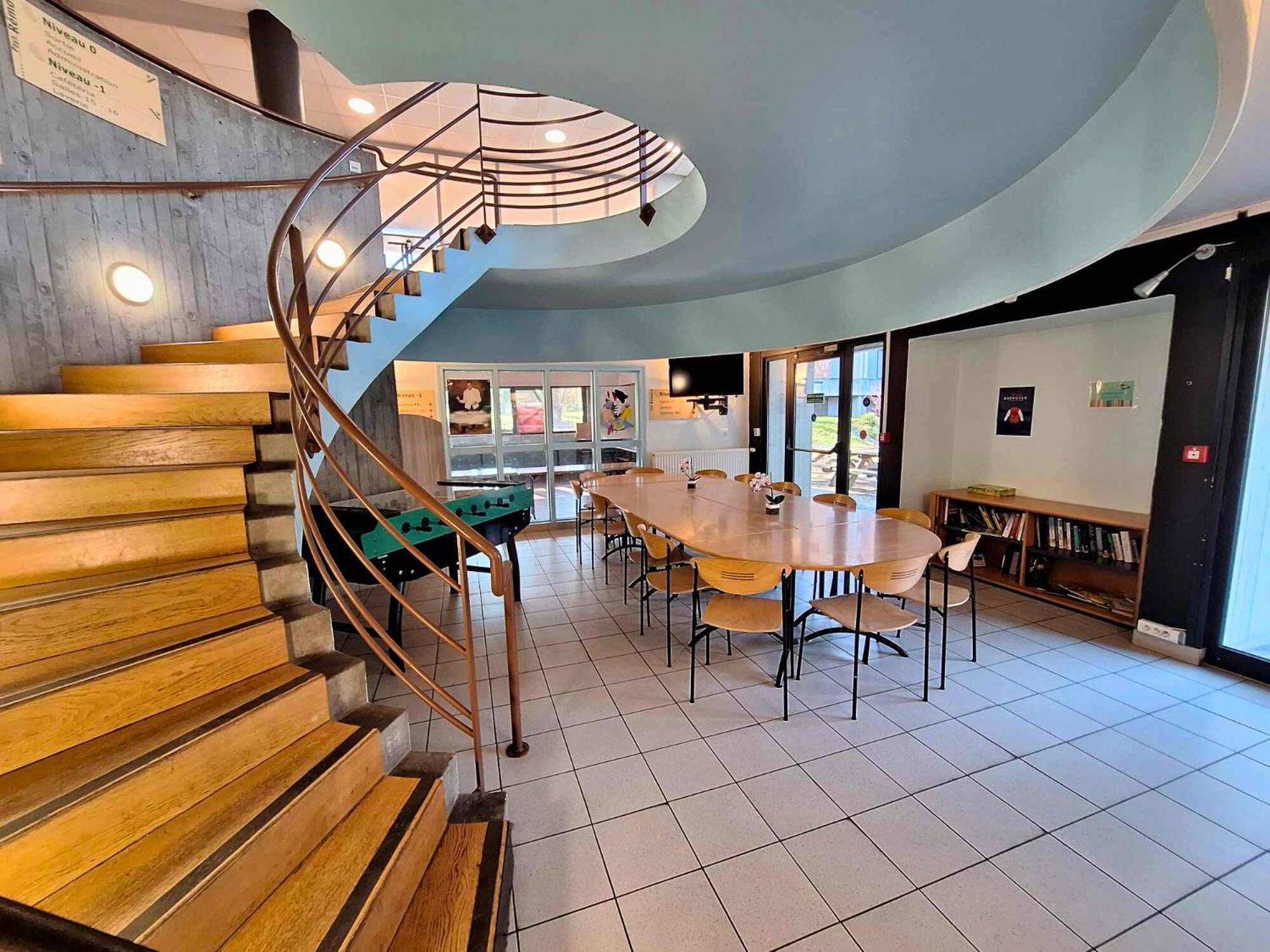 Cis De Champagne - Ethic Etapes Hotel Reims Exterior photo